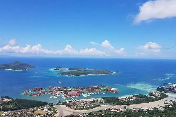 Apartment Cliffhanger Villas With Private Pool Misere Seychellen