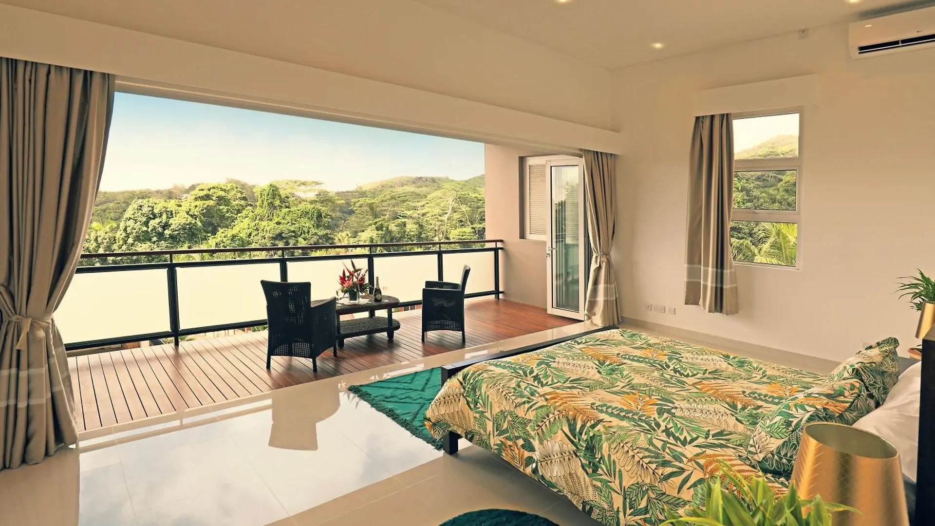 Apartment Cliffhanger Villas With Private Pool Misere